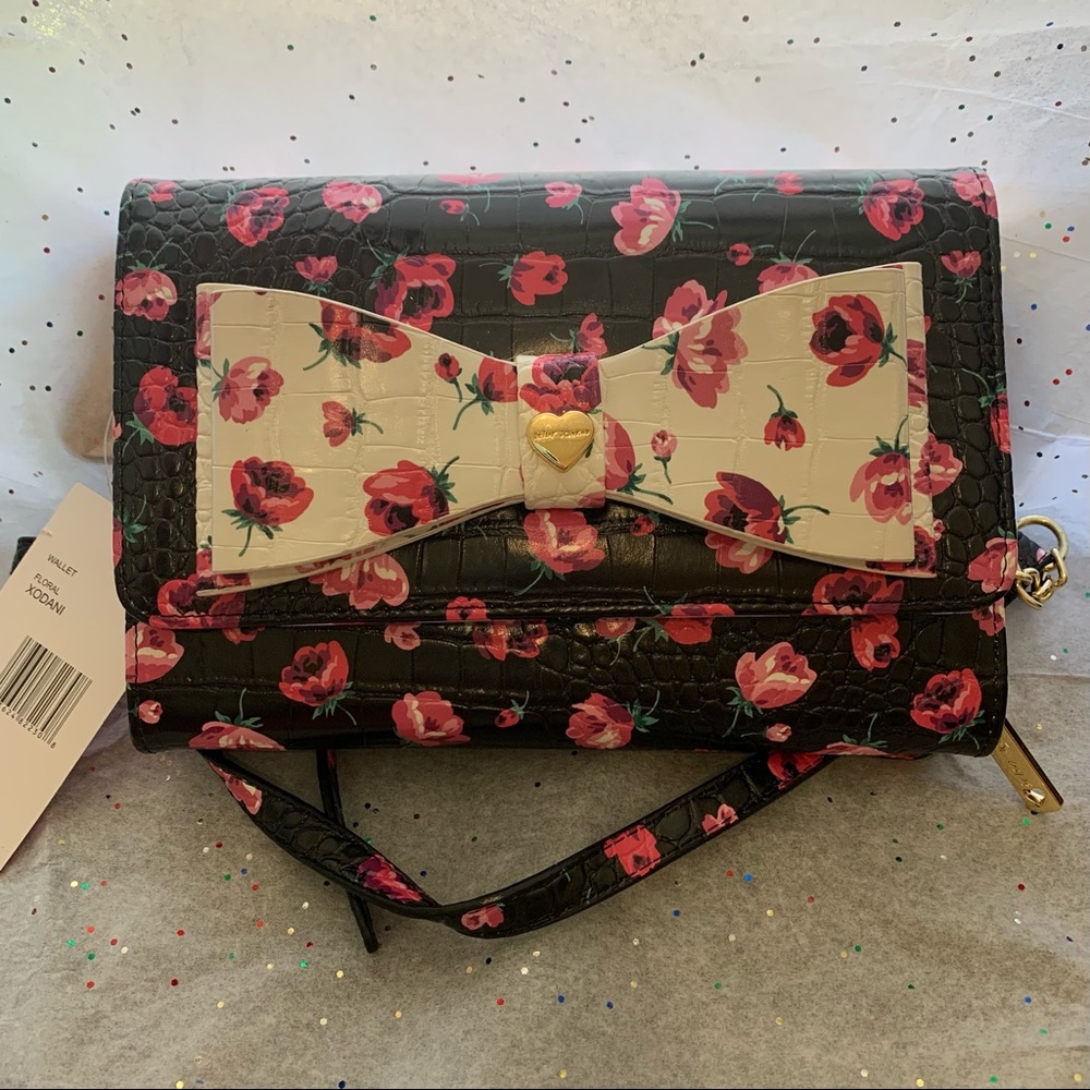 Betsey Johnson Floral Crossbody Wallet Handbag - Picture 6 of 13